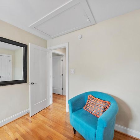 Charming Dt 3-Bed Bungalow With Fenced-In Yard 罗利 外观 照片